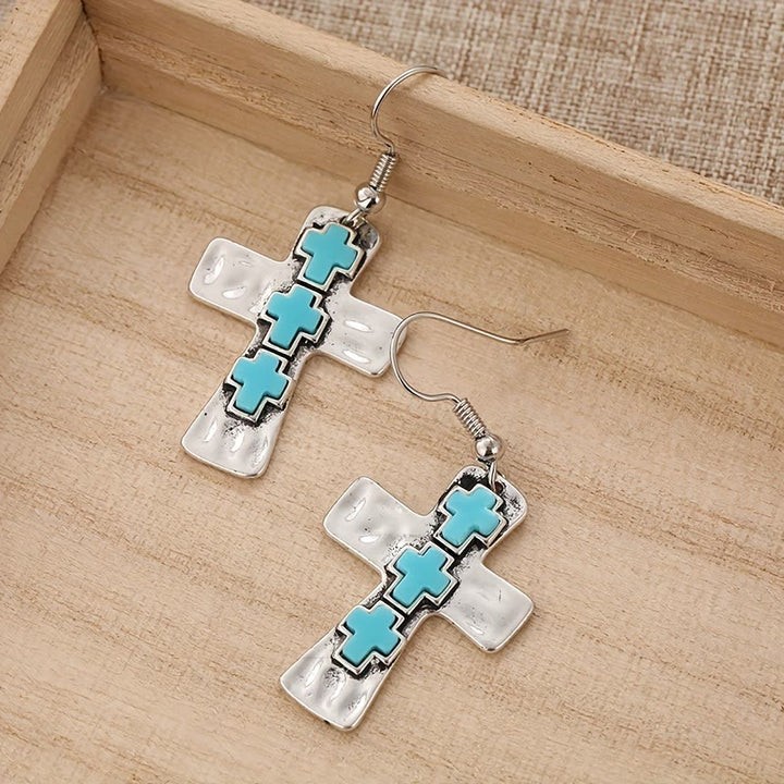 Christianartworkshop Boucles d'oreilles texturées à trois croix avec incrustations de pierres : symbole de foi et de protection - image 3