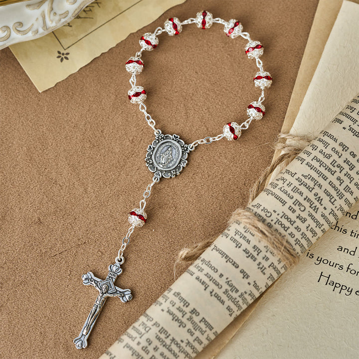 Christianartworkshop Chapelet de poche à perles scintillantes avec médaille de Notre-Dame : symbole de foi et de grâce - Rouge - image 6