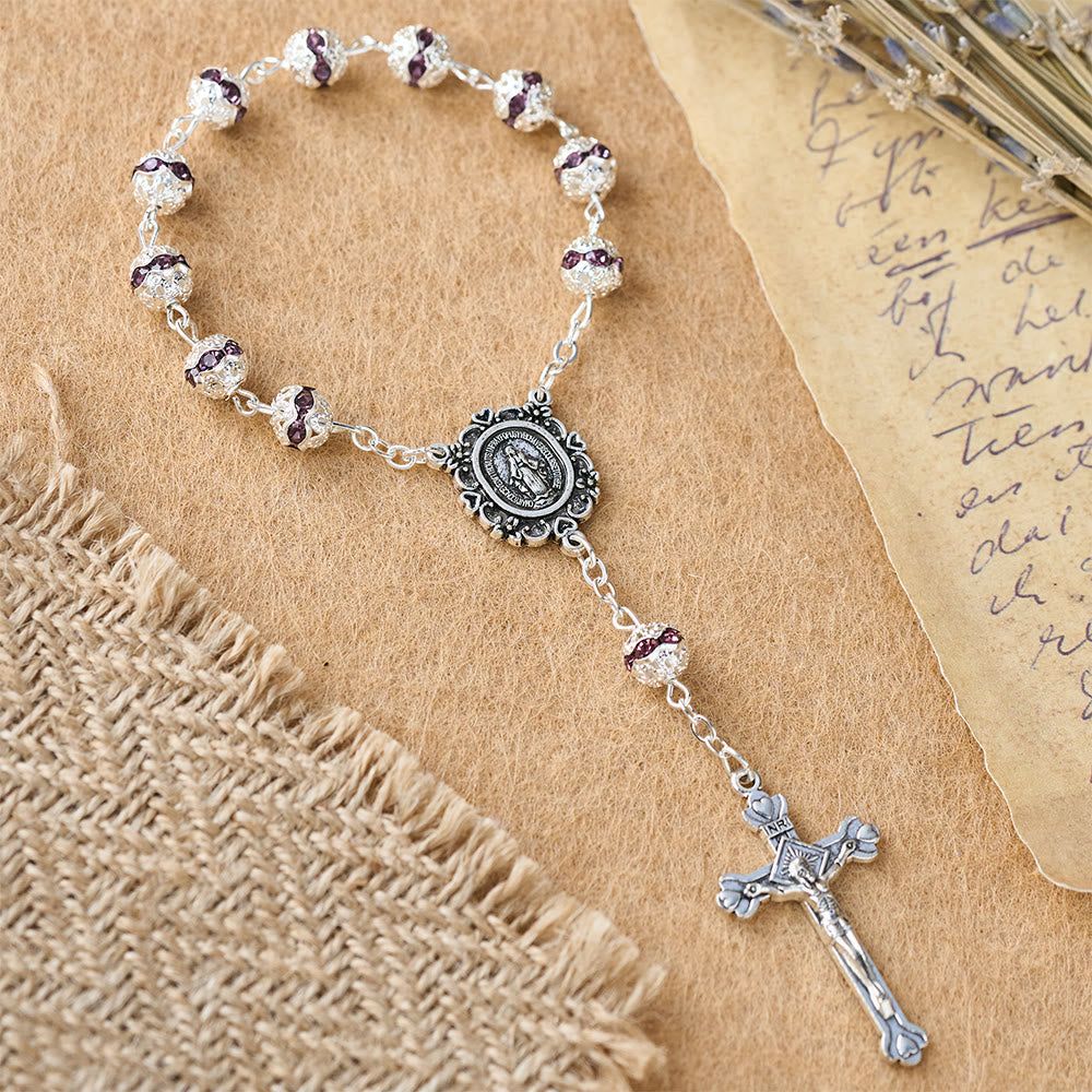 Christianartworkshop Chapelet de poche à perles scintillantes avec médaille de Notre-Dame : symbole de foi et de grâce - image 11