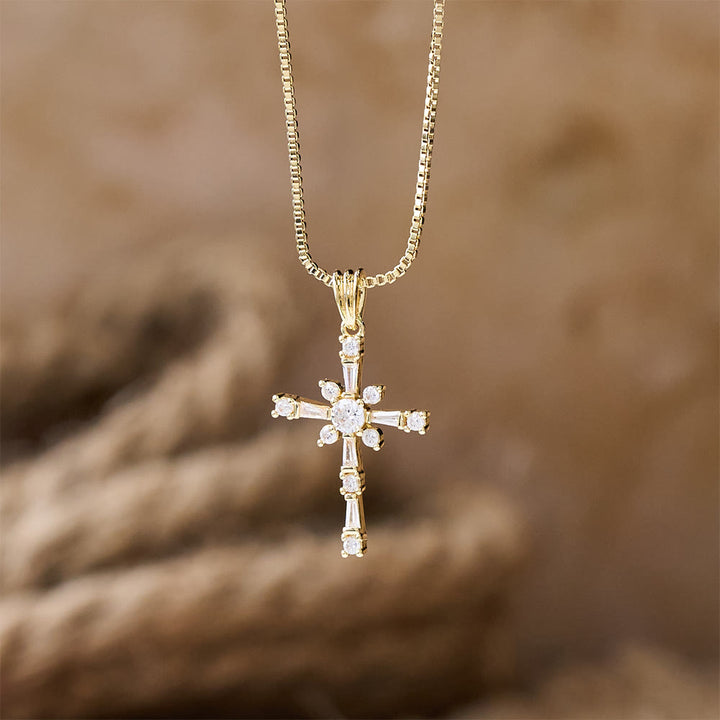 Christianartworkshop Collier croix incrustée de pierres scintillantes : un symbole de protection divine - image 1