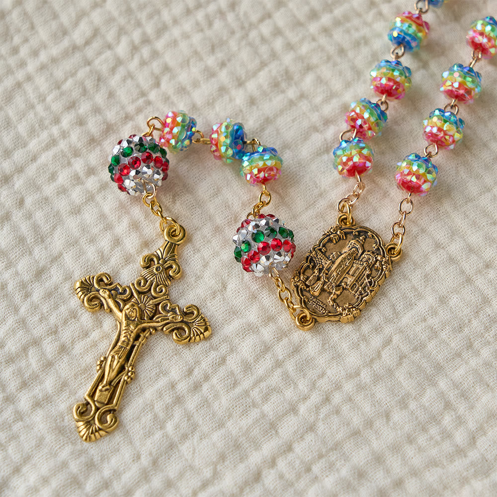 Chapelet de Noël en perles arc-en-ciel avec croix dorée, Christianartworkshop : dévotion et foi rayonnante - image 5
