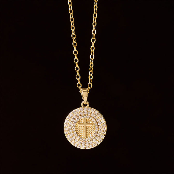 Christianartworkshop Collier Croix en Cristal Pavé : Symbole de la Lumière et de la Foi du Christ - image 1