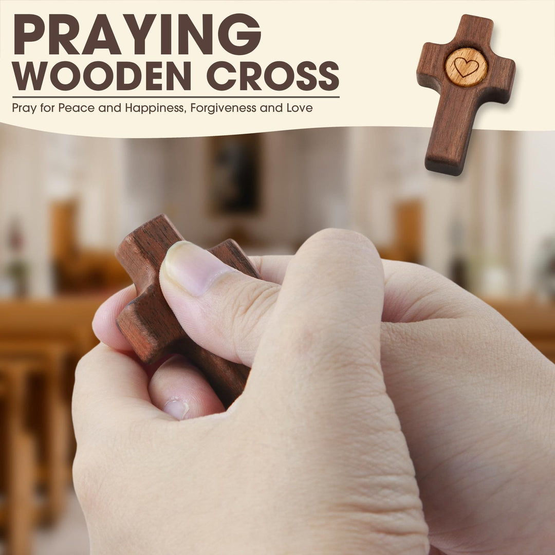 Christianartworkshop Croix de poche en noyer noir avec incrustation de cœur : un symbole de l’amour indéfectible du Christ - image 1
