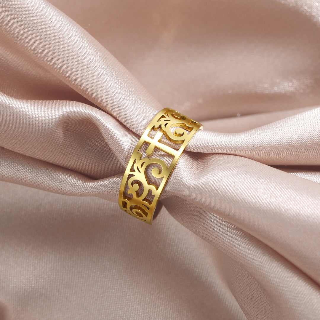 Christianartworkshop Bague en filigrane ajouré en forme de croix : un symbole de la grâce éternelle du Christ - Doré (Convient aux tailles américaines 8 et 9) - image 3