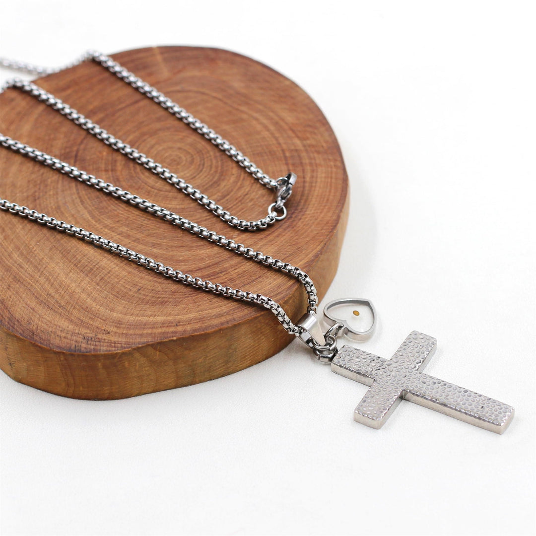 Christianartworkshop Collier texturé croix et graines de moutarde : Breloques métalliques pour des rappels spirituels - image 9