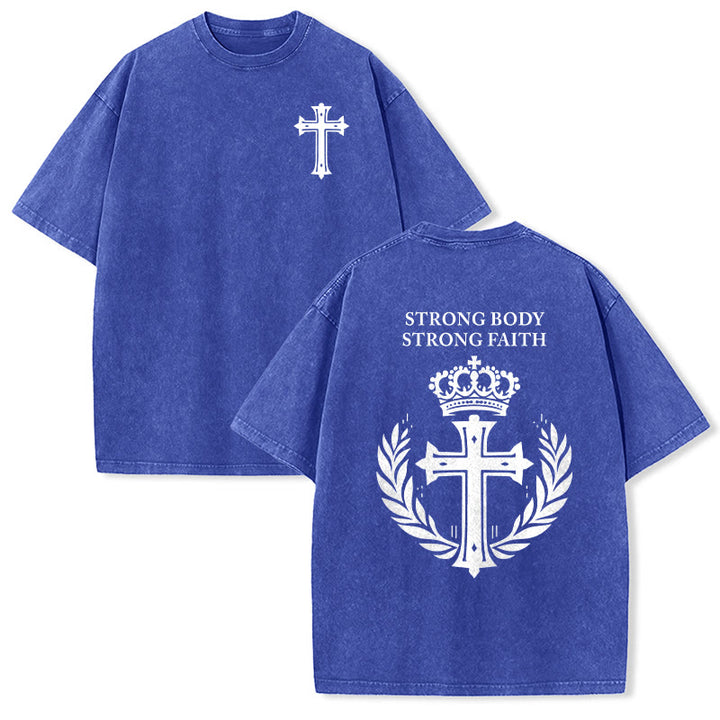 Christianartworkshop T-shirt unisexe délavé « Corps fort, foi forte » avec croix et couronne - Bleu - 5XL - image 18