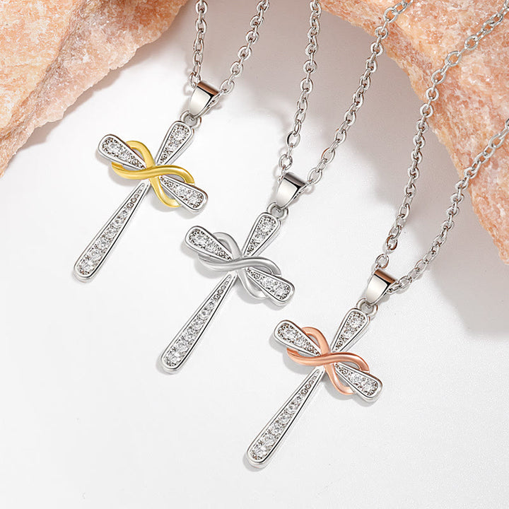 Christianartworkshop Collier Croix Infinie en Zircon : Symbole de l’amour éternel du Christ - image 2