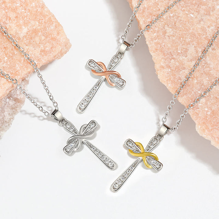 Christianartworkshop Collier Croix Infinie en Zircon : Symbole de l’amour éternel du Christ - image 1
