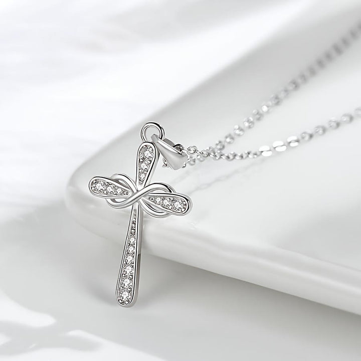 Christianartworkshop Collier Croix Infinie en Zircon : Symbole de l’amour éternel du Christ - Doré - image 0