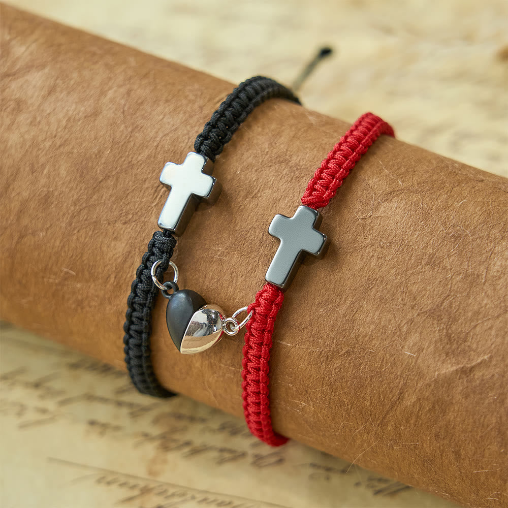 Christianartworkshop Ensemble de bracelets magnétiques en forme de cœur et de croix : symbole d’union sacrée et d’amour éternel - image 1