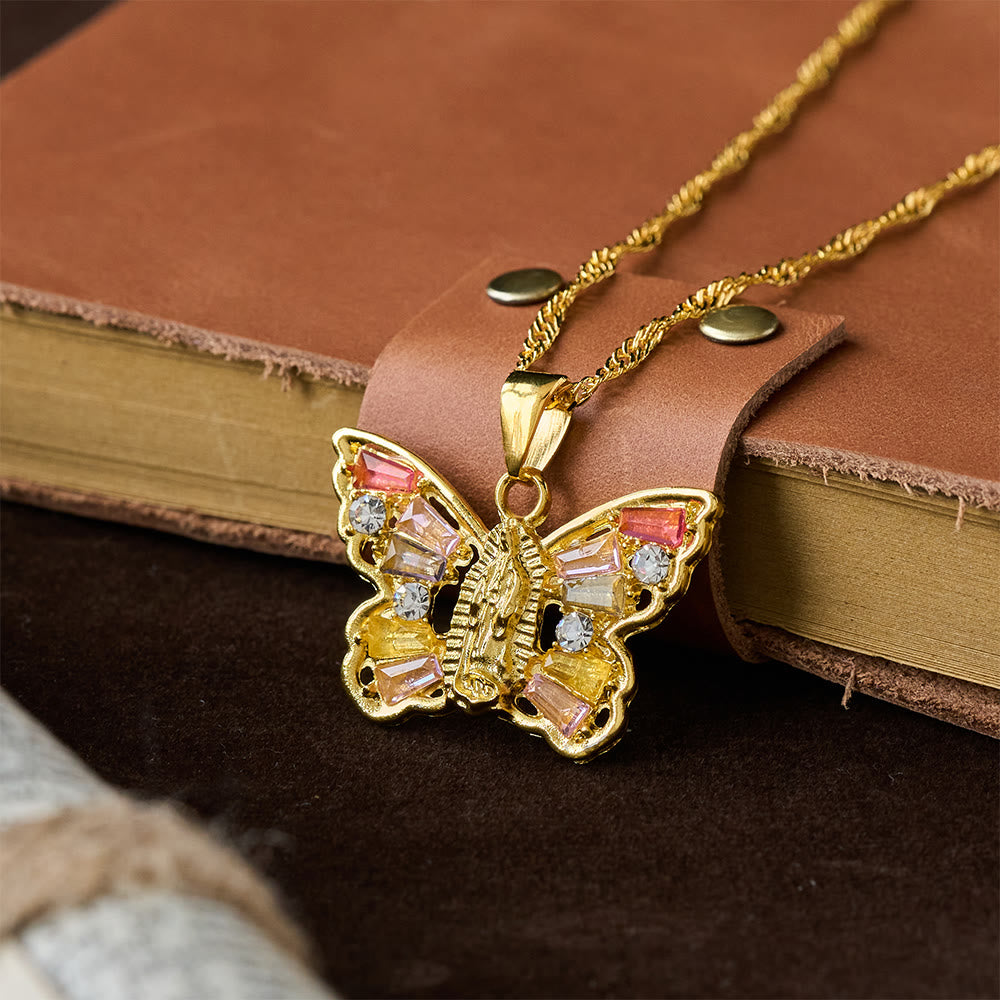 Christianartworkshop Collier Papillon Renaissance Spirituelle : Centre Notre-Dame et aile en cristal, chaîne torsadée - Multicolore - image 9