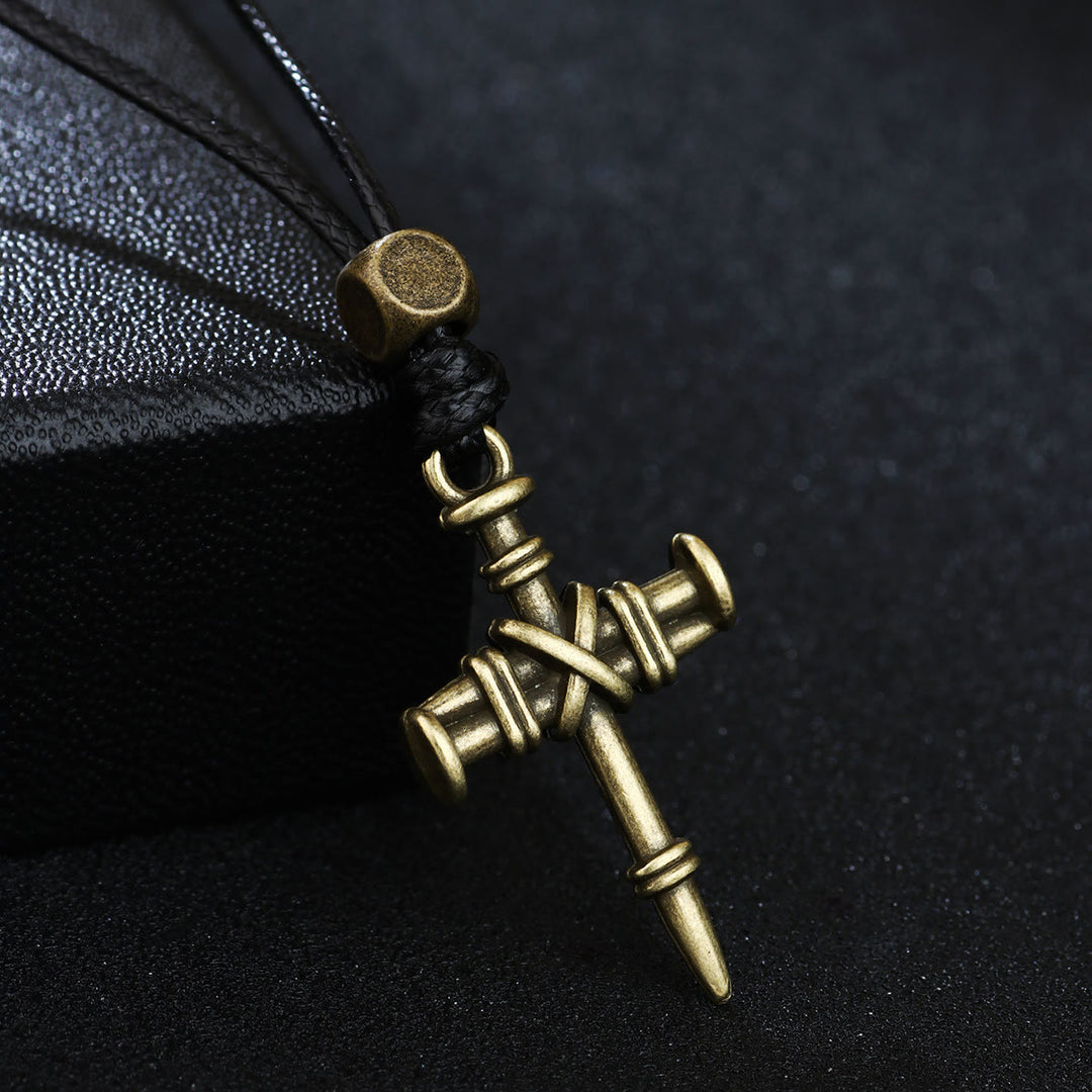 Christianartworkshop Collier vintage en cordon tressé avec croix et clous : symbole de force sacrée et de rédemption - Croix de clou - image 0