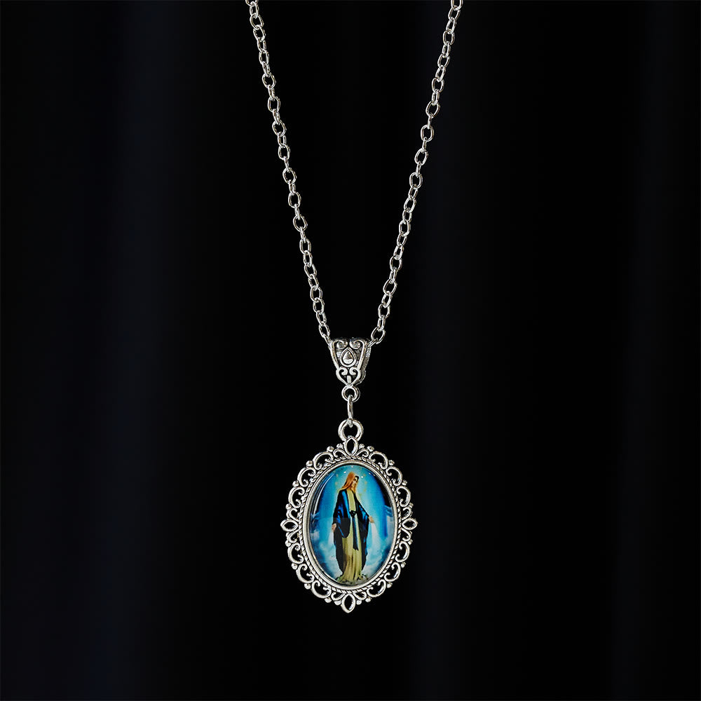 Christianartworkshop Collier avec cadre en filigrane représentant Notre-Dame : un symbole de grâce sacrée et de lumière divine - image 7