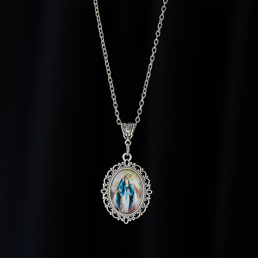 Christianartworkshop Collier avec cadre en filigrane représentant Notre-Dame : un symbole de grâce sacrée et de lumière divine - image 4