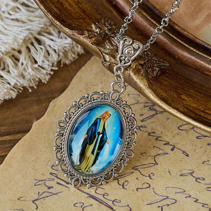 Christianartworkshop Collier avec cadre en filigrane représentant Notre-Dame : un symbole de grâce sacrée et de lumière divine - Bleu - image 6