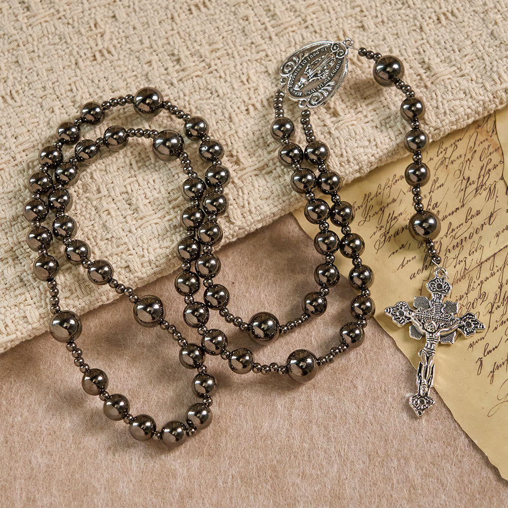 Chapelet de bataille en métal argenté antique de Christianartworkshop : un symbole de grâce dans chaque prière - Notre-Dame et le Crucifix - image 0
