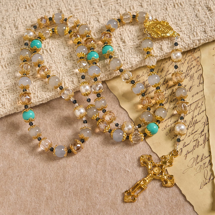 Christianartworkshop Chapelet en perles de verre bleu avec médaille de Notre-Dame et crucifix : un symbole de grâce dans chaque prière - image 2