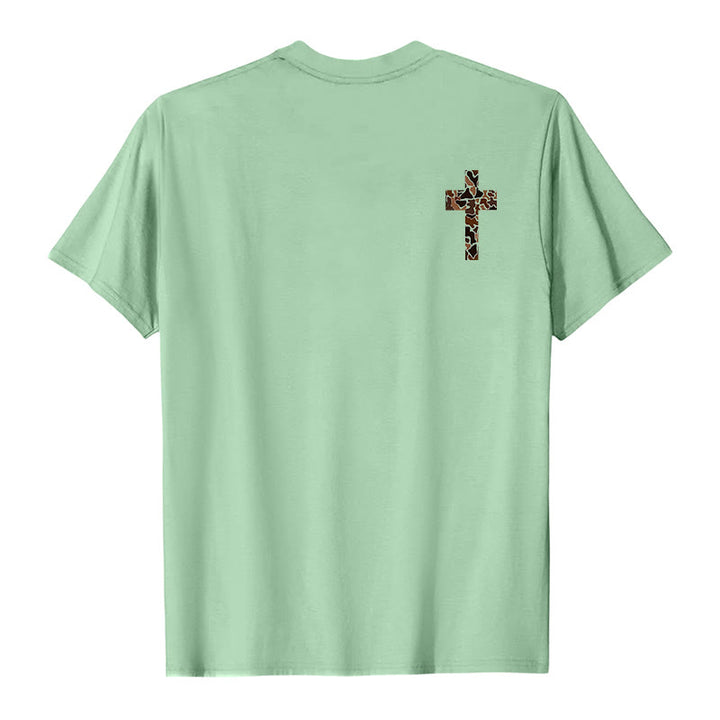 T-shirt chrétien Christianartworkshop avec motif de croix camouflage et verset Philippiens 4:13 - image 23