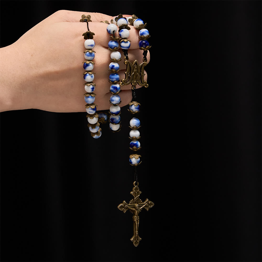 Christianartworkshop Chapelet bleu et blanc à perles avec médaille miraculeuse : un gage de l'intercession divine - image 1