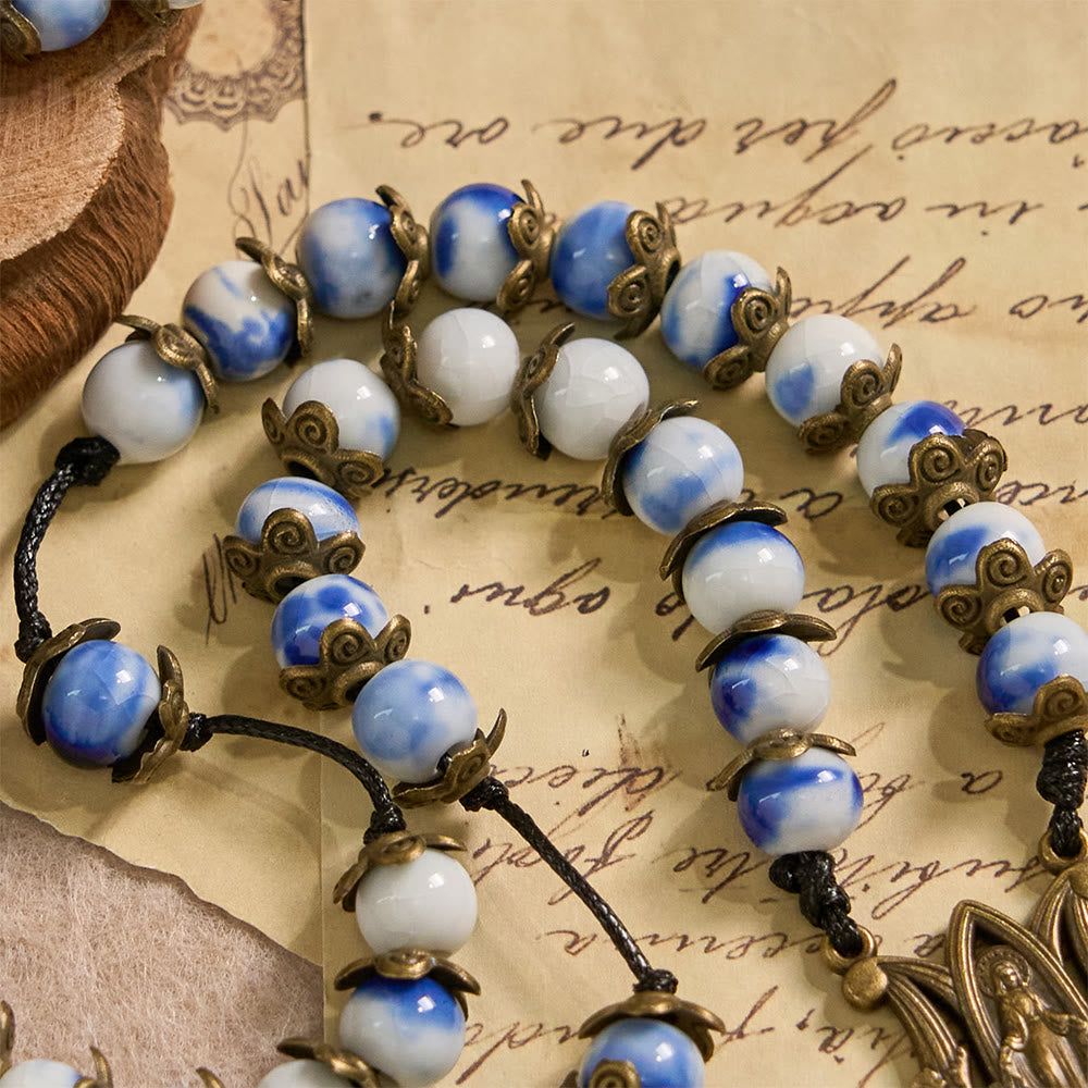 Christianartworkshop Chapelet bleu et blanc à perles avec médaille miraculeuse : un gage de l'intercession divine - image 6