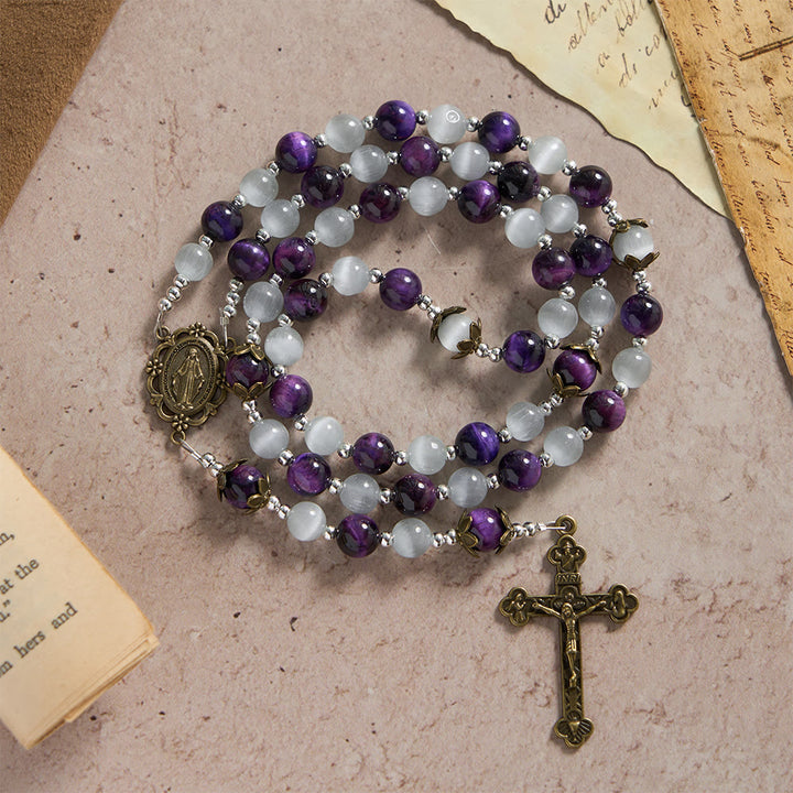 Christianartworkshop Chapelet à perles œil-de-chat avec médaille de Marie : symbole de la protection divine et de la foi - image 1