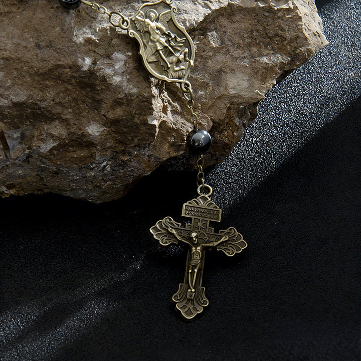 Pendentif de voiture en perle d'hématite avec médaille de Saint Michel et crucifix, créé par Christianartworkshop : un cadeau de protection et de force célestes. - image 3