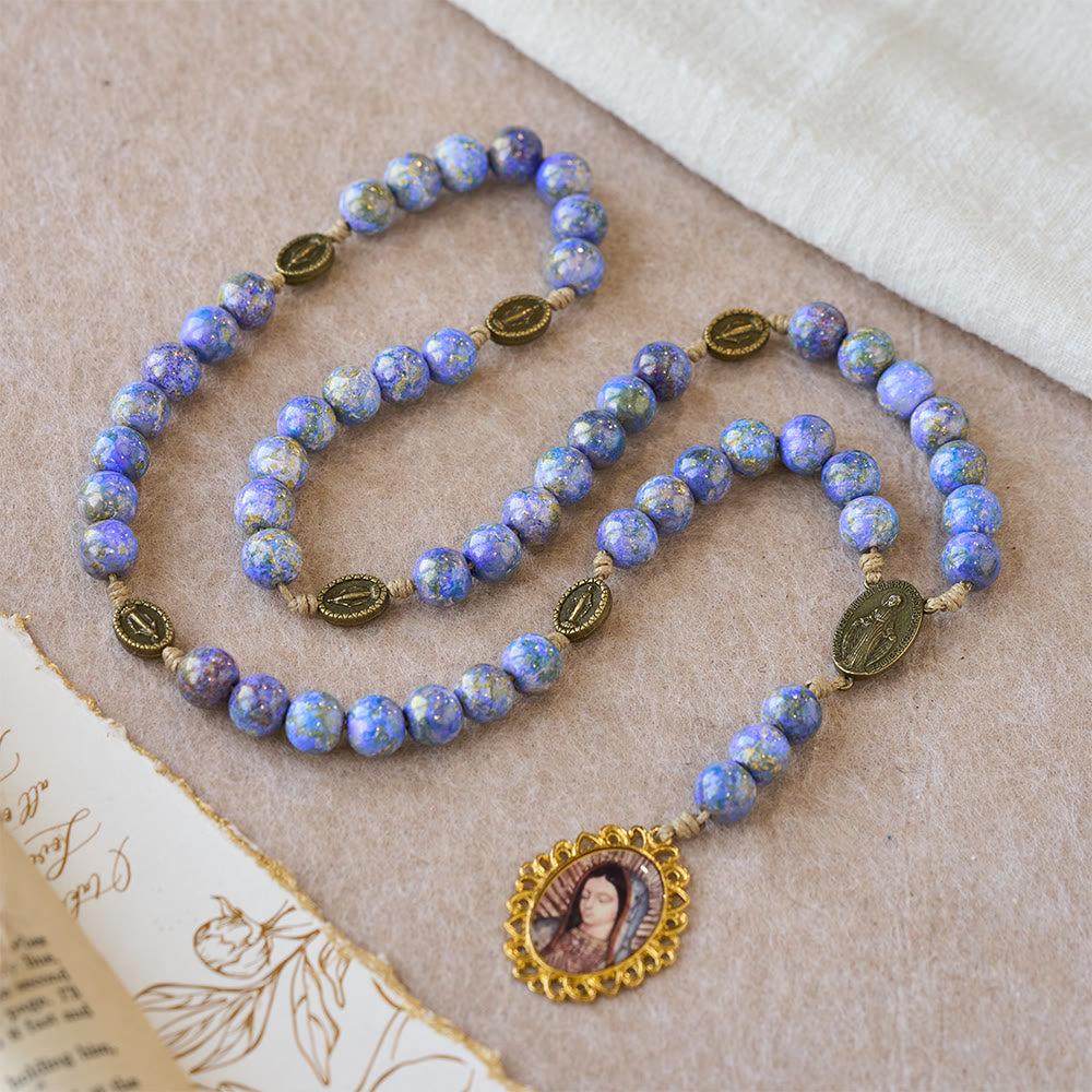 Christianartworkshop Chapelet des Sept Douleurs de la Vierge Marie avec perles peintes à l'huile violette et bleue et médaille de la Vierge Marie - Notre-Dame et le Crucifix - image 0