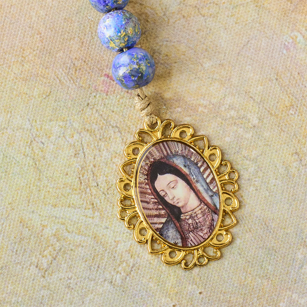 Christianartworkshop Chapelet des Sept Douleurs de la Vierge Marie avec perles peintes à l'huile violette et bleue et médaille de la Vierge Marie - image 7