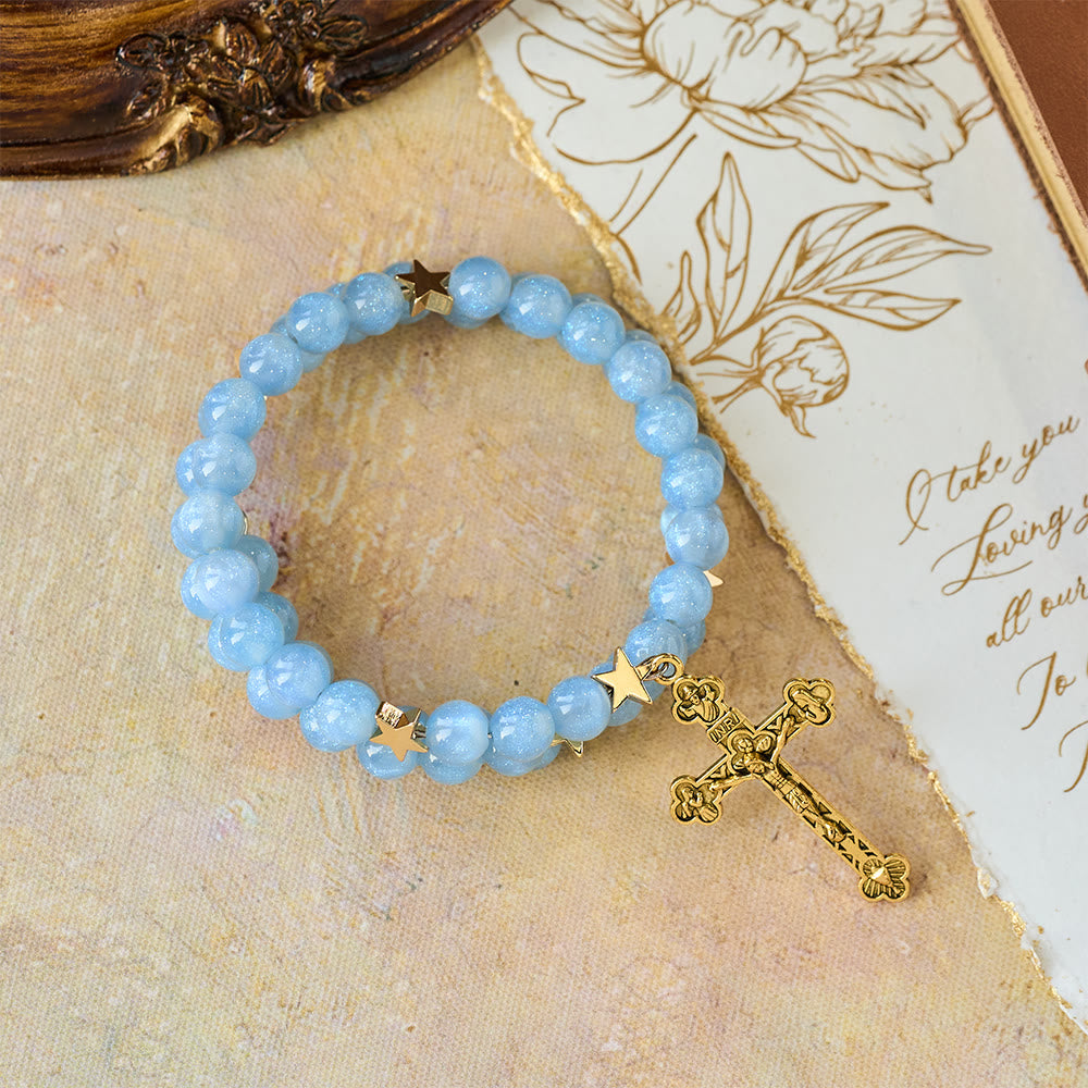 Christianartworkshop Bracelet enroulé de perles de verre bleues avec entretoises en forme d'étoile et crucifix doré - image 3