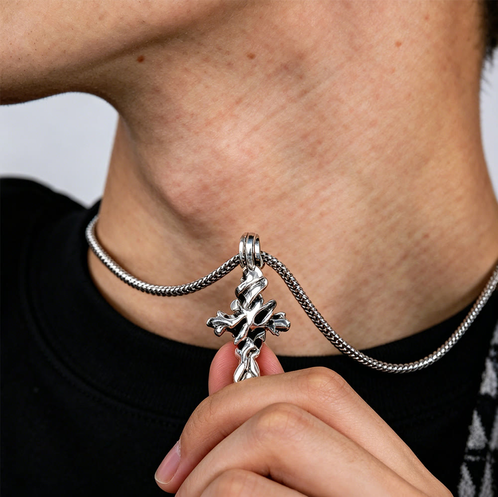 Collier croix vintage et minimaliste en argent sterling 925 de Christianartworkshop : un symbole intemporel de dévotion spirituelle - image 1