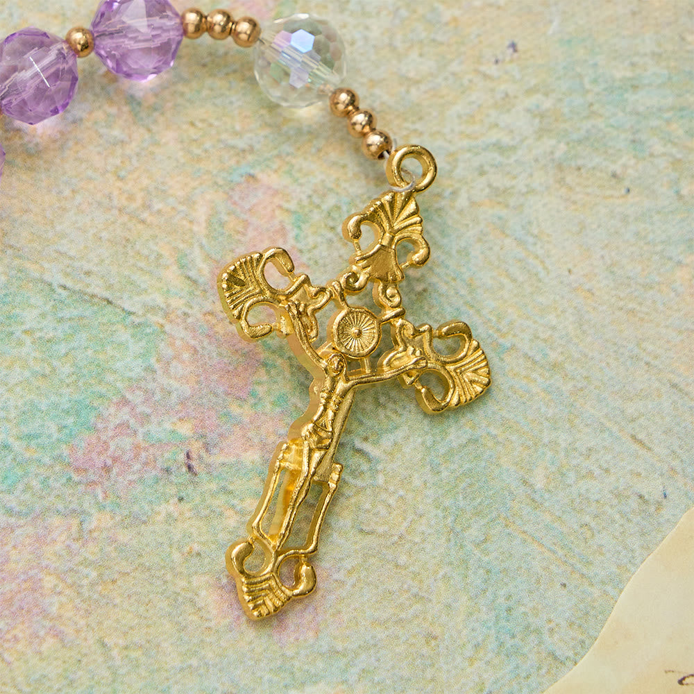 Christianartworkshop Chapelet en verre violet à facettes avec médaille de Notre-Dame : emblème de la lumière divine et de la grâce mariale - image 8