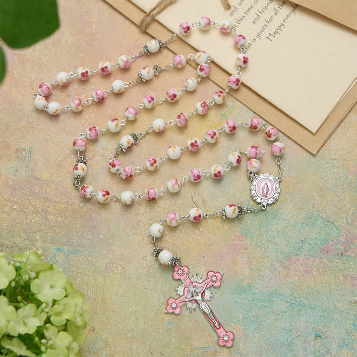 Christianartworkshop Chapelet en perles de céramique à motif floral avec médaille émaillée de la Vierge Marie et crucifix rose - image 2
