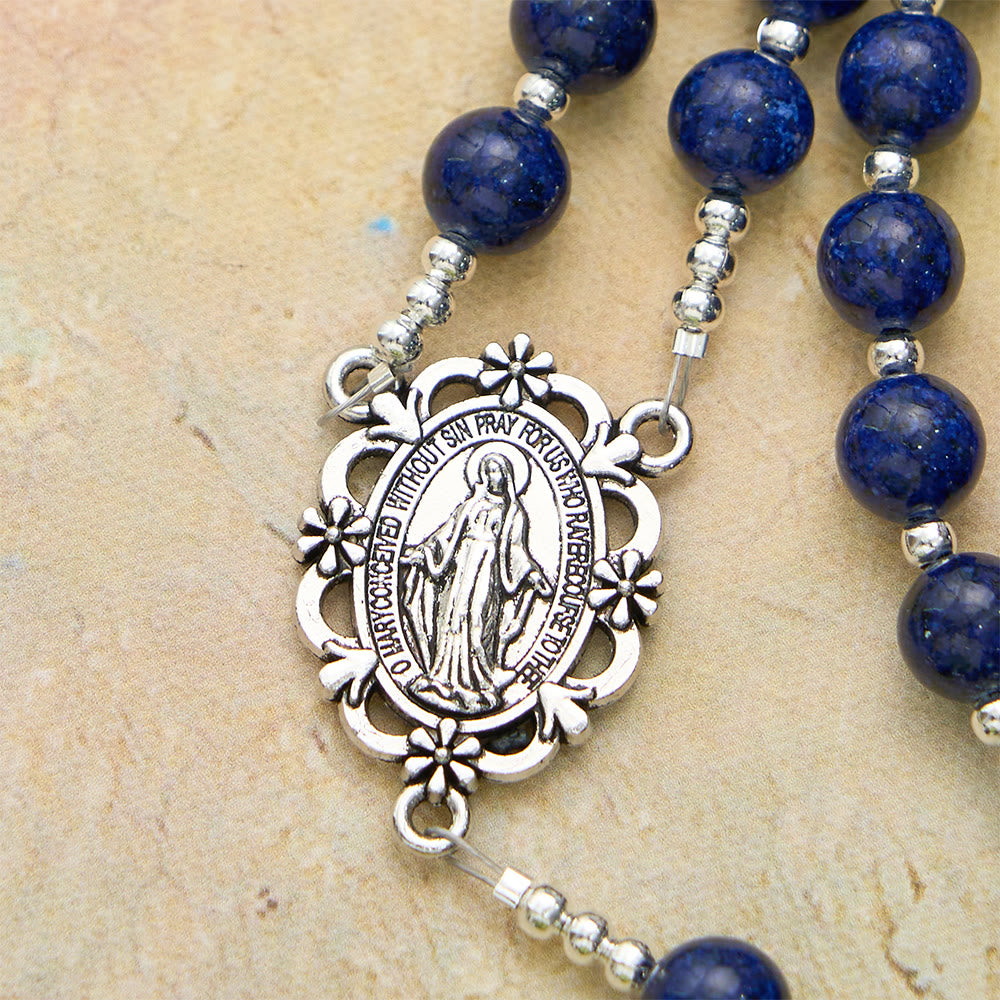 Christianartworkshop Chapelet en perles de lapis-lazuli avec crucifix gravé : emblème de la sagesse divine et de la grâce mariale - image 7