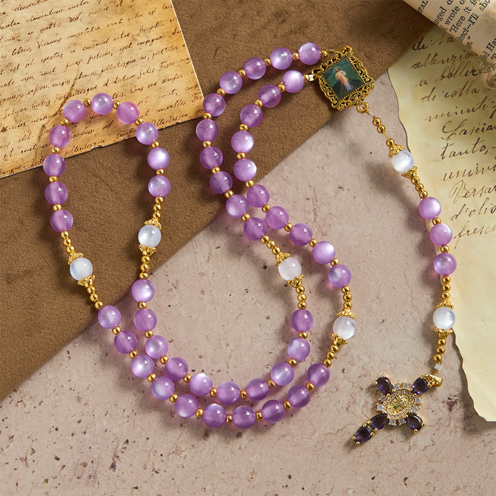 Christianartworkshop Chapelet à perles œil-de-chat violettes avec crucifix orné : emblème de la guidance divine et de la grâce mariale - image 3