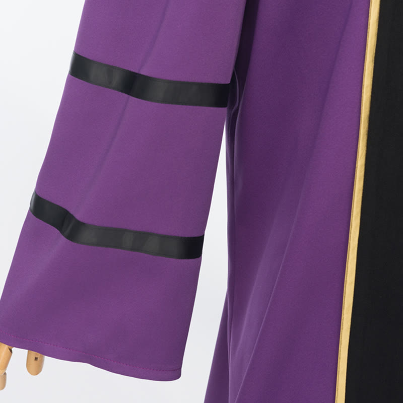 Robe de clergé violette ornée d'une croix dorée et de rayures, style Christianartworkshop - image 4