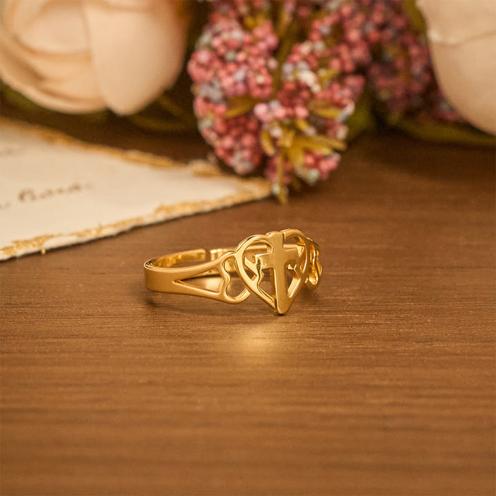 Bague ajustable croix cœur intemporelle de Christianartworkshop : un cadeau de grâce et d'intercession divine - image 5