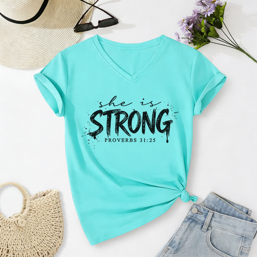 Christianartworkshop Elle est forte Proverbes 31:25 T-shirt décontracté à col en V - Bleu ciel - 2XL - image 8