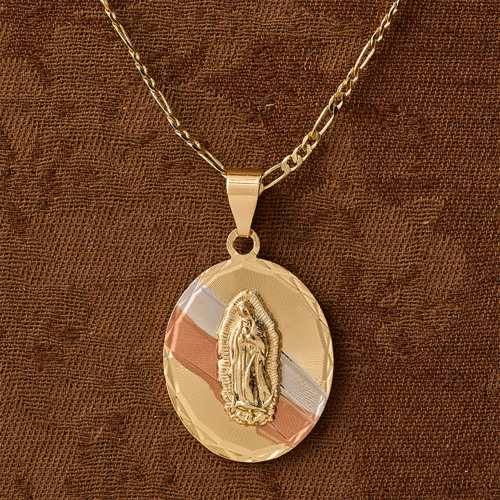 Christianartworkshop Collier médaillon ovale de la Vierge Marie rayonnante, quatre styles : un symbole de bénédiction céleste - image 1