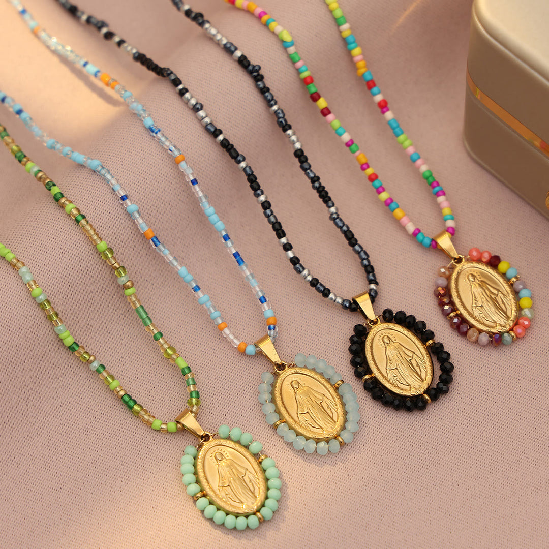 Christianartworkshop Collier avec médaille Notre-Dame et bordure perlée : emblème de la dévotion mariale - image 3