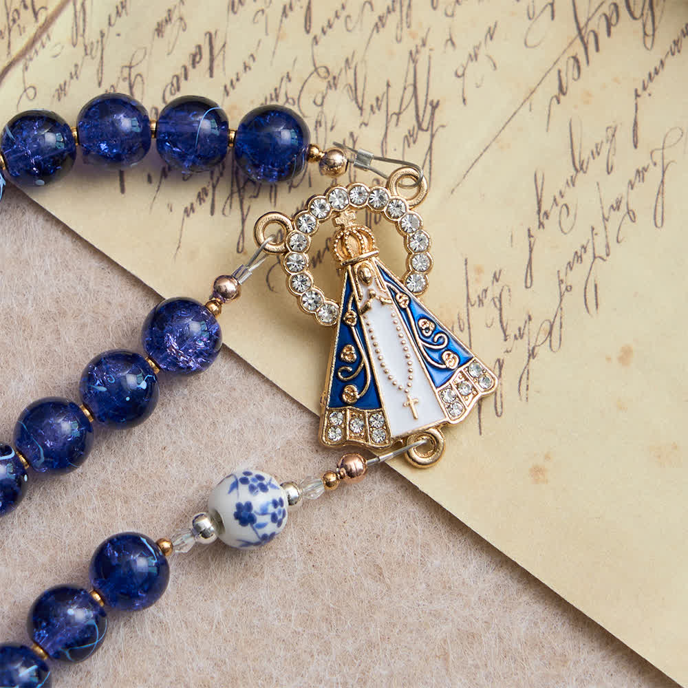 Christianartworkshop Chapelet en verre craquelé bleu foncé et perles de porcelaine avec une pièce maîtresse représentant Notre-Dame d'Aparecida - image 5