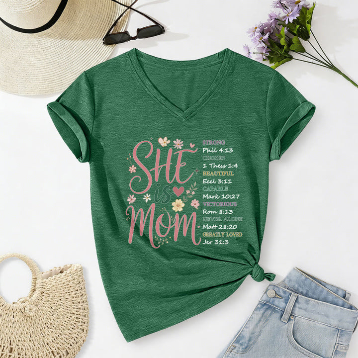 Christianartworkshop T-shirt décontracté à col en V « ELLE EST MAMAN » - Vert foncé - 2XL - image 14