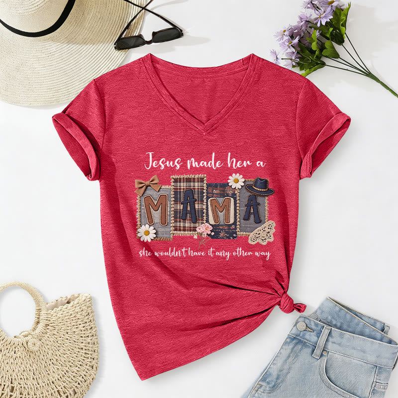 Christianartworkshop T-shirt décontracté à col en V avec motif graphique « Jésus l'a faite maman » - Rouge - 2XL - image 22