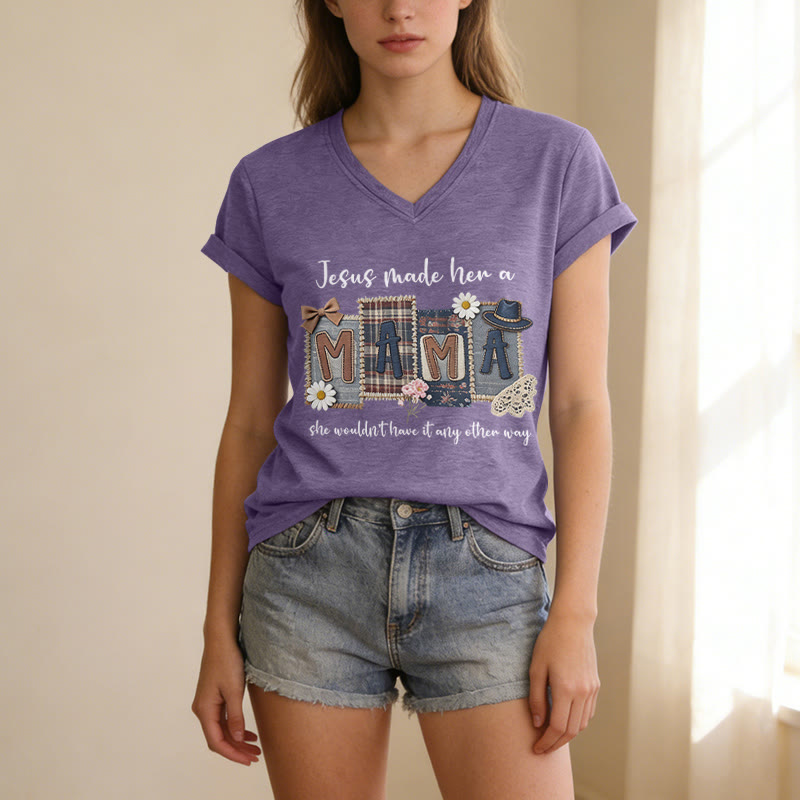 Christianartworkshop T-shirt décontracté à col en V avec motif graphique « Jésus l'a faite maman » - image 19