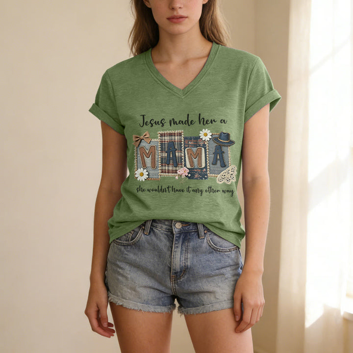 Christianartworkshop T-shirt décontracté à col en V avec motif graphique « Jésus l'a faite maman » - image 3