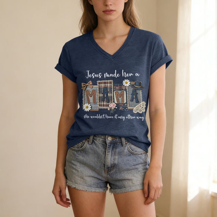 Christianartworkshop T-shirt décontracté à col en V avec motif graphique « Jésus l'a faite maman » - image 1