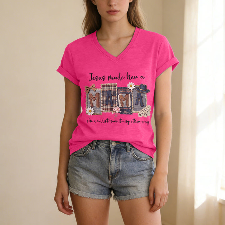 Christianartworkshop T-shirt décontracté à col en V avec motif graphique « Jésus l'a faite maman » - image 25