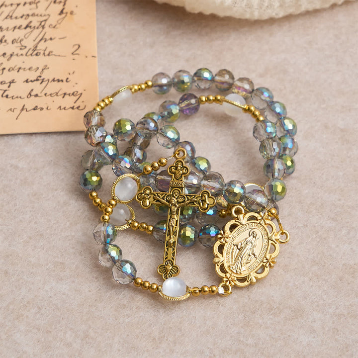 Christianartworkshop Chapelet à perles facettées aux reflets irisés arc-en-ciel avec pendentif doré Notre-Dame - image 4