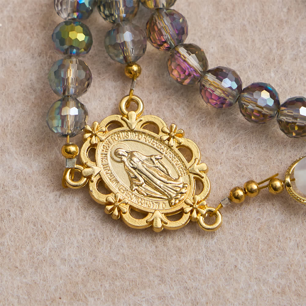Christianartworkshop Chapelet à perles facettées aux reflets irisés arc-en-ciel avec pendentif doré Notre-Dame - image 6