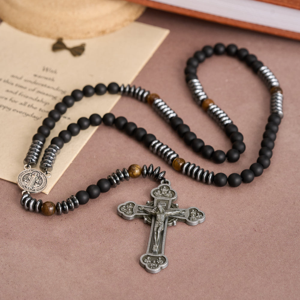 Christianartworkshop Chapelet en verre noir et œil de tigre avec médaille de saint Benoît et croix en étain vintage - image 1