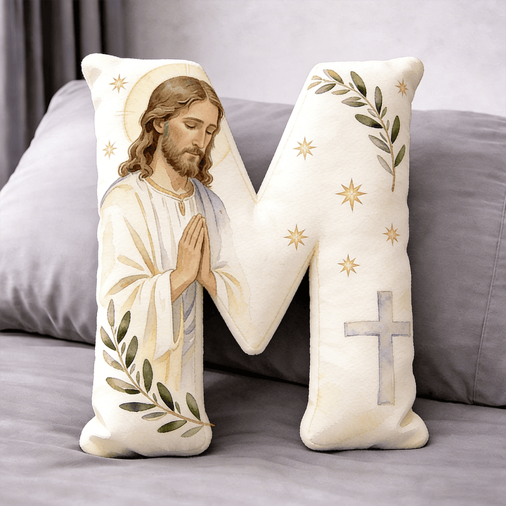Christianartworkshop Coussin en forme de lettre avec croix de Jésus en prière : emblème de prière fervente et de foi intemporelle - 24" (60 cm) - M - image 12